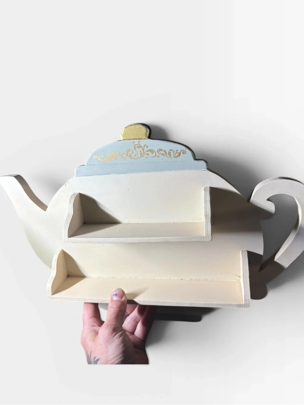 Midwest of cannon falls tea cup shelf Off white / gold/ blue painted